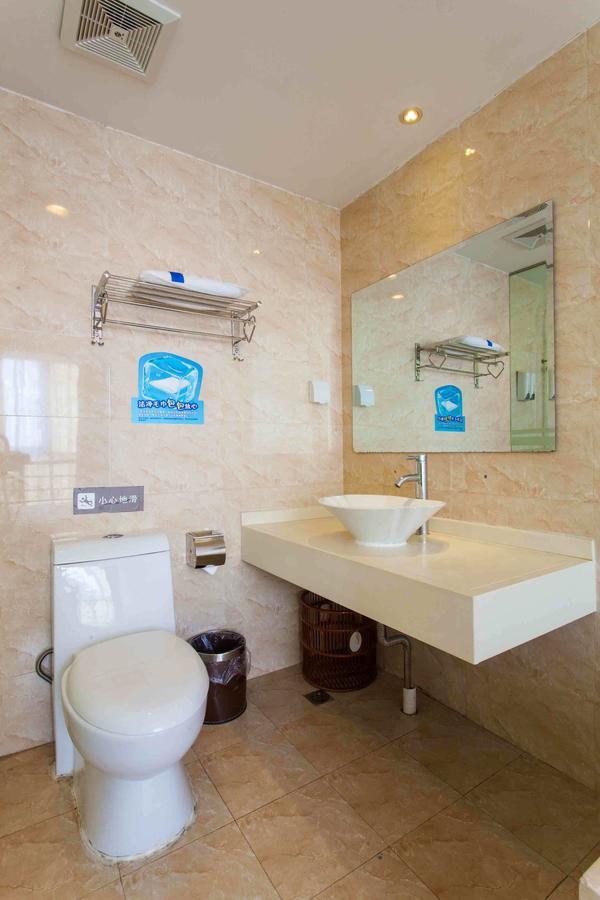7Days Inn Wuhan Airport Panlong City Экстерьер фото